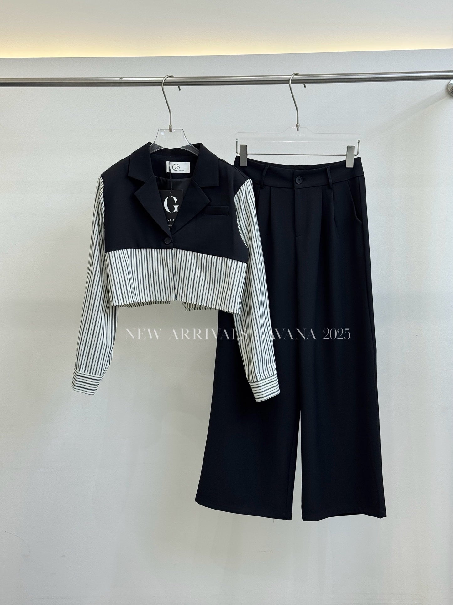 Davika Set